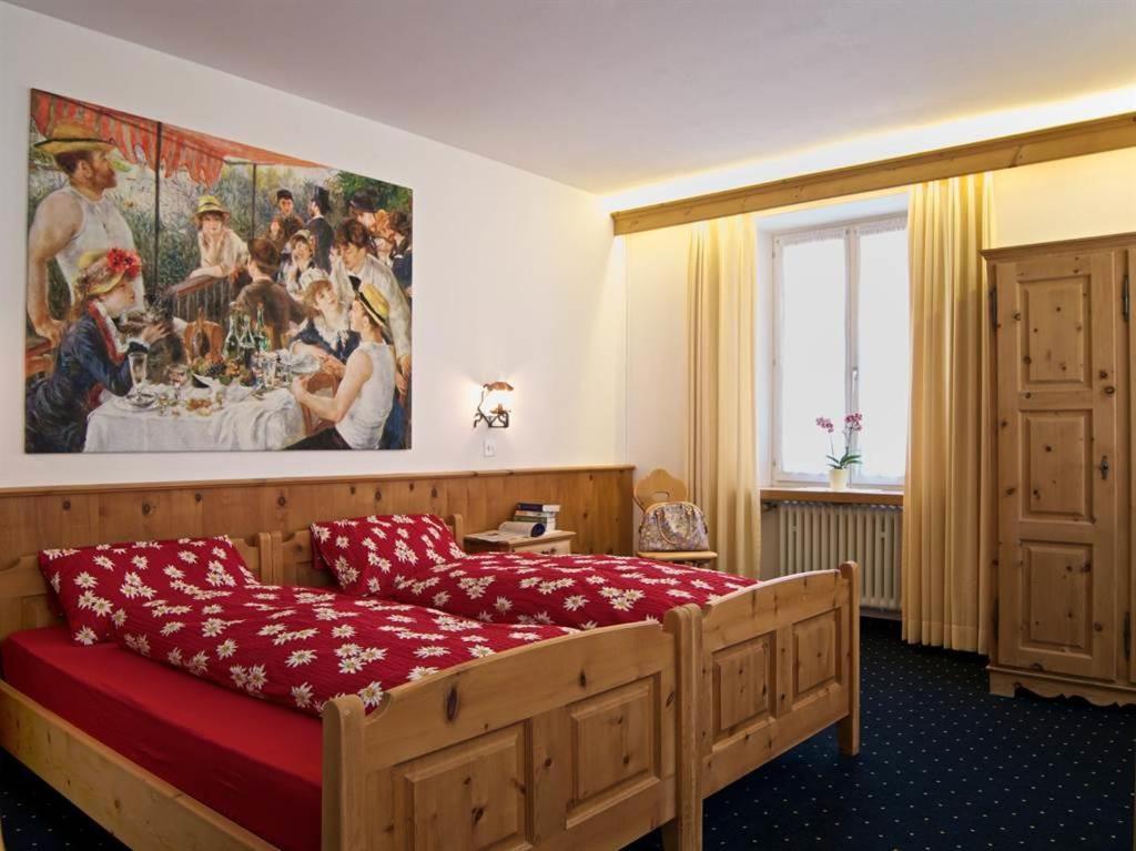 Poschiavo Suisse Hotel & Traditional Fondue Stube Екстер'єр фото