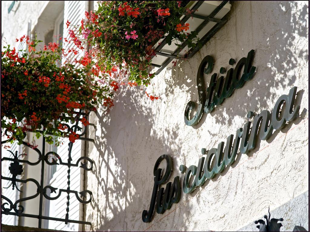 Poschiavo Suisse Hotel & Traditional Fondue Stube Екстер'єр фото